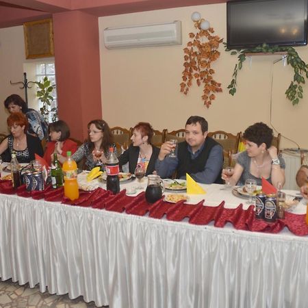 Pensiunea La Palaguta Μπάια Μάρε Εξωτερικό φωτογραφία