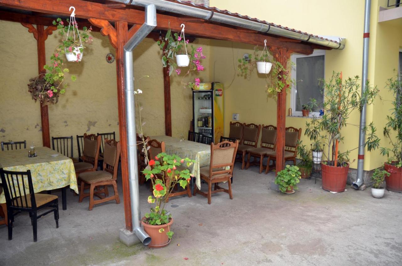 Pensiunea La Palaguta Μπάια Μάρε Εξωτερικό φωτογραφία